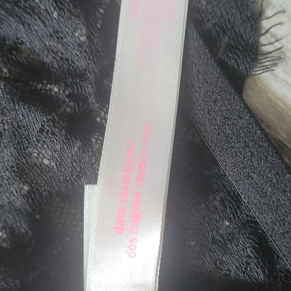 Victoria Secrets Racer back bra - Picture 7 of 8